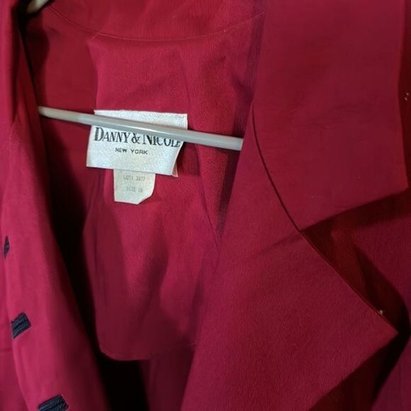 Vintage Danny and Nicole Blazer - Picture 4 of 10